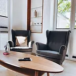 Fachwerk فندق وبرتال